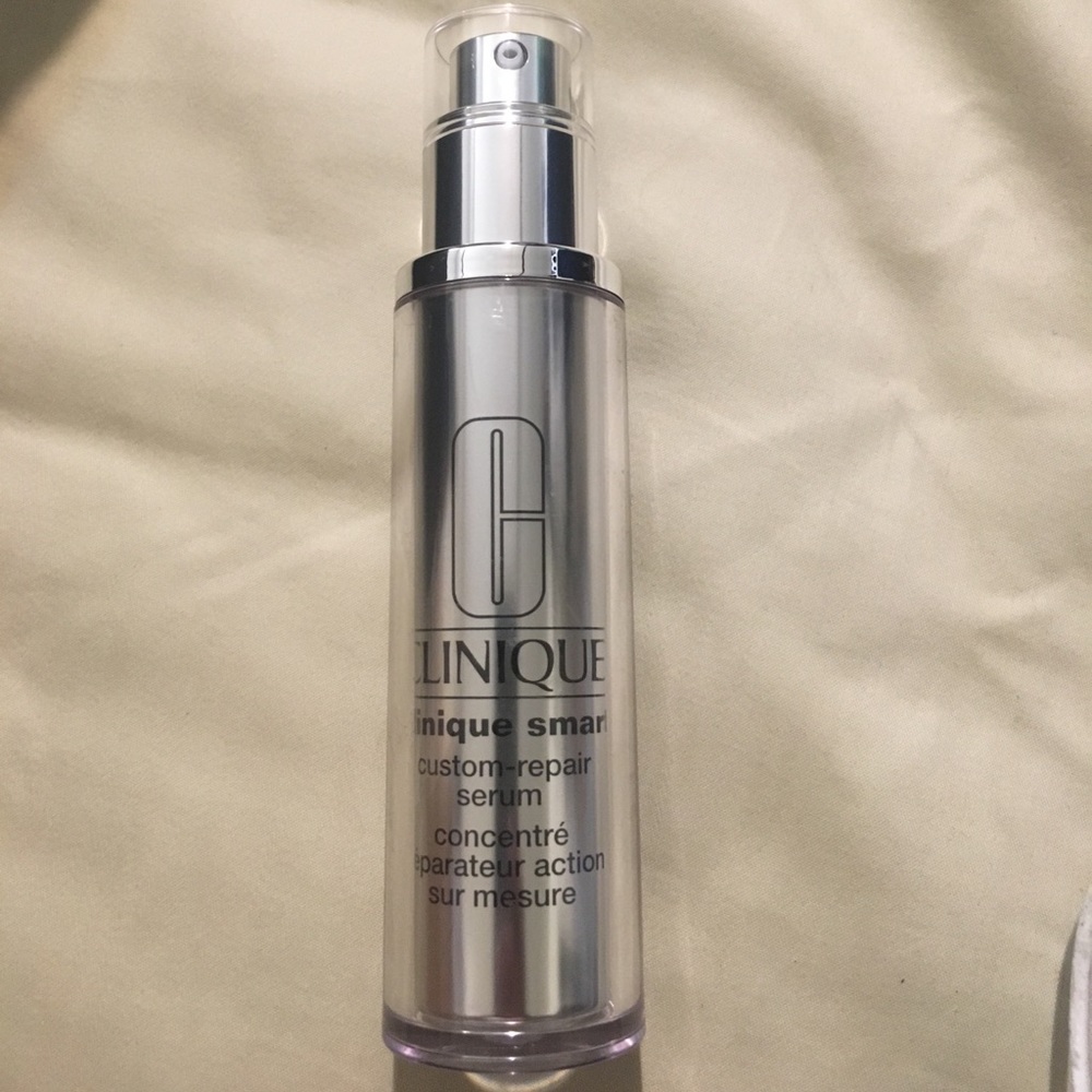 CLINIQUE Smart serum