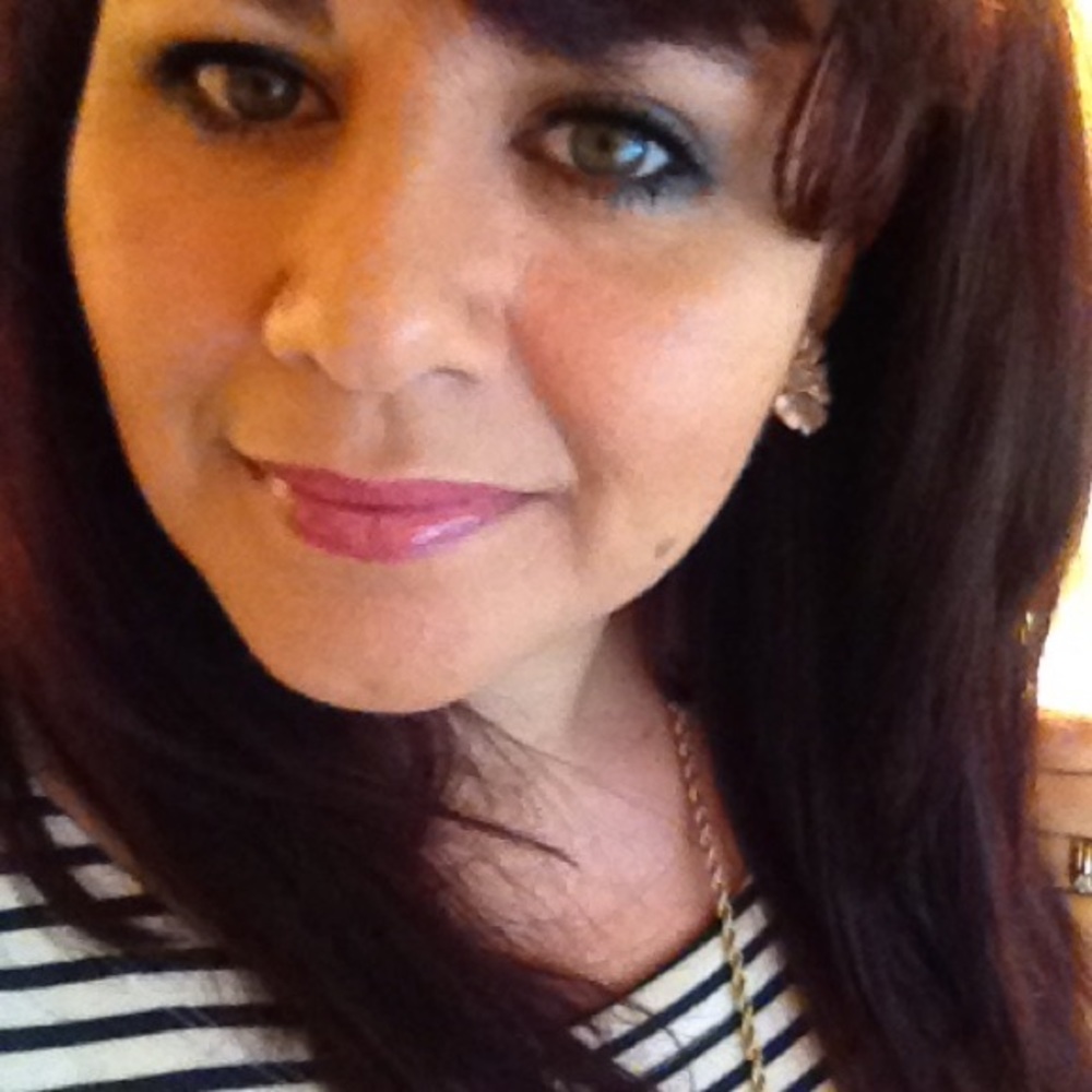 Meet your Posher, Gloria