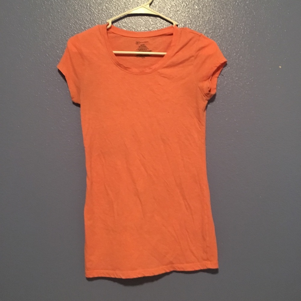 Pink t-shirt
