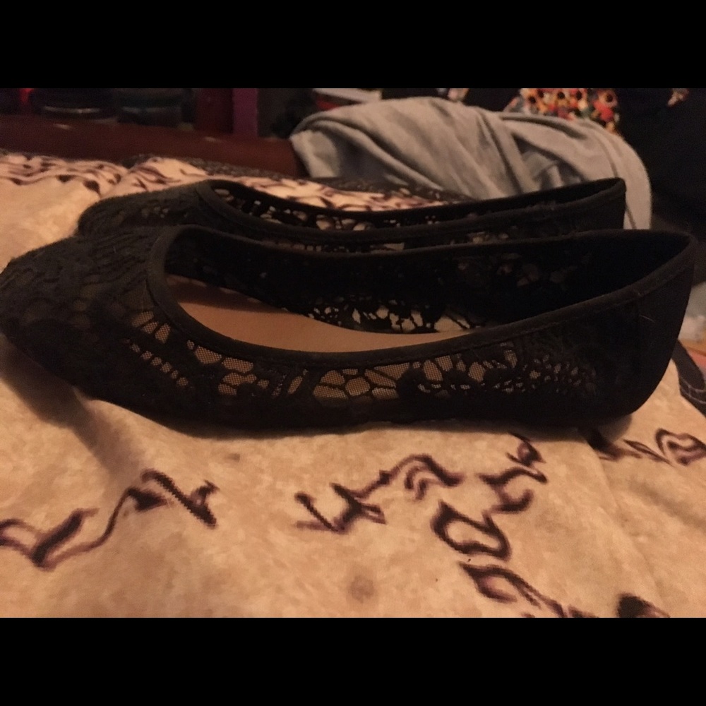 Black lucky brand flats