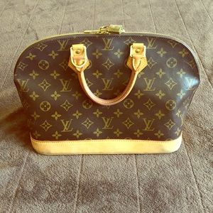 Authentic Louis Vuitton Alma PM