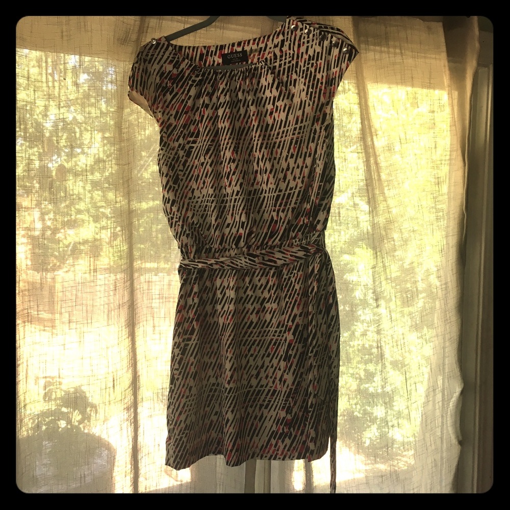 Guess patterned dress.