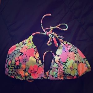 Victoria's Secret Bikini top Size Medium