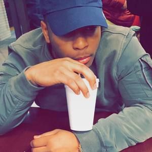 Meet your Posher, Cameron