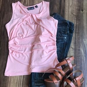 Cute light pink shirt!!