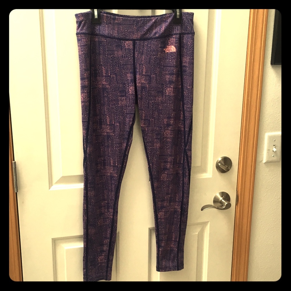 North Face workout pants - size Large