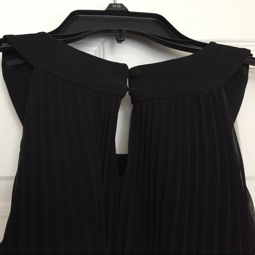 Beautiful White House Black Market party dress - Picture 4 of 4