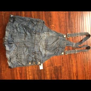 Short overalls.