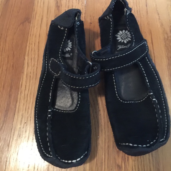 black yellow box oakley suede mary jane shoes - Picture 3 of 5