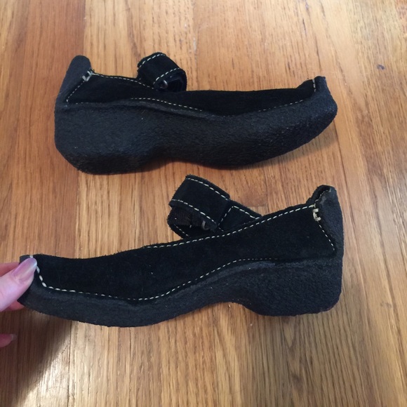 black yellow box oakley suede mary jane shoes - Picture 4 of 5