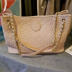 SALE Tory Burch quilted leather bag BRAND NEW