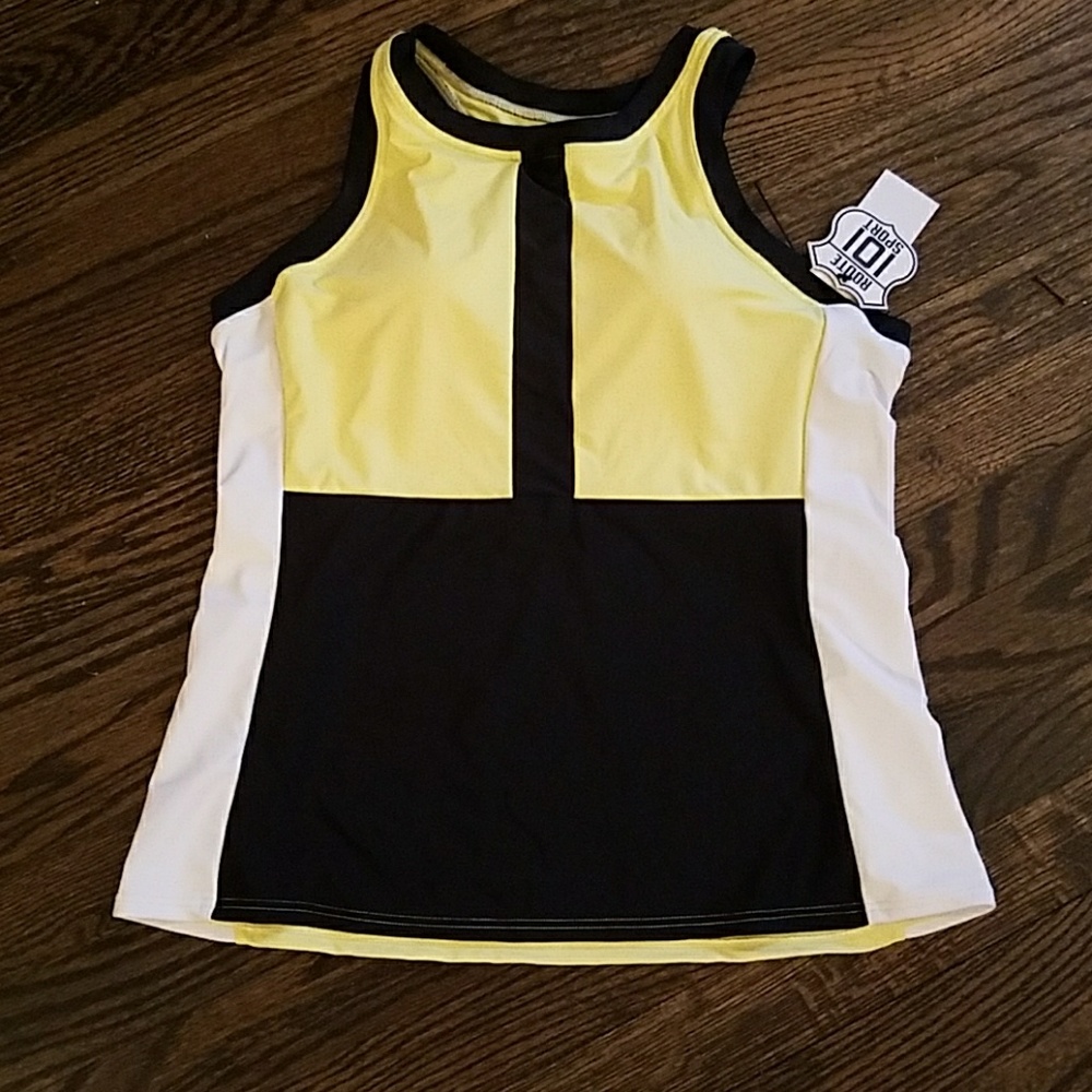 Active Casual Wear Tank - Office & leisure removable breast pads great- NWOT