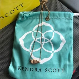 Kendra Scott rose gold arrow necklace