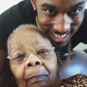 Meet your Posher, Barry