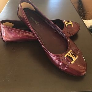 Louis Vuitton flats