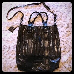 NWOT Beautiful Simply Vera Vera Wang Black Tote