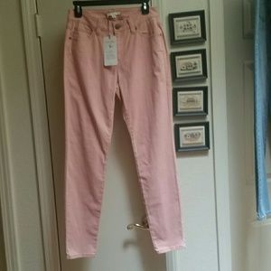 CAbi Nectar Curvy Skinny Jeans