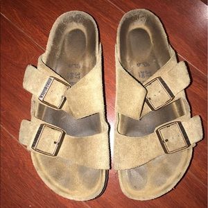 Birkenstock 'Arizona' Taupe Suede