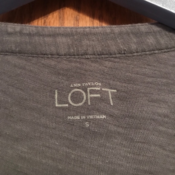 Grey Ann Taylor Blouse - Picture 2 of 2