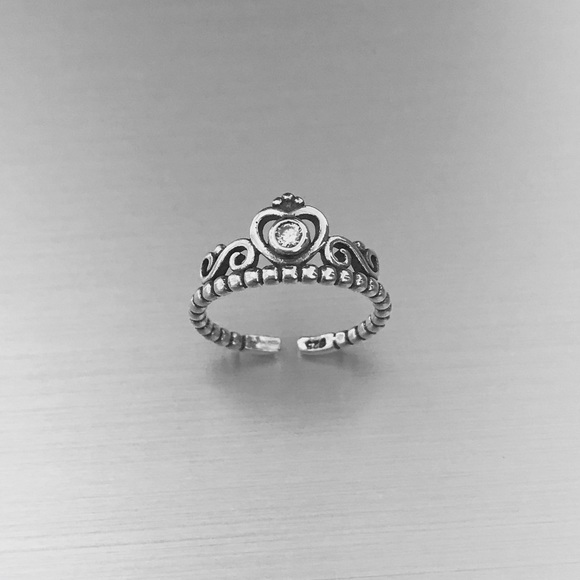 Sterling Silver Crown Toe Ring with CZ, Crown Ring, Silver Rings, Princess Ring - Picture 2 of 5