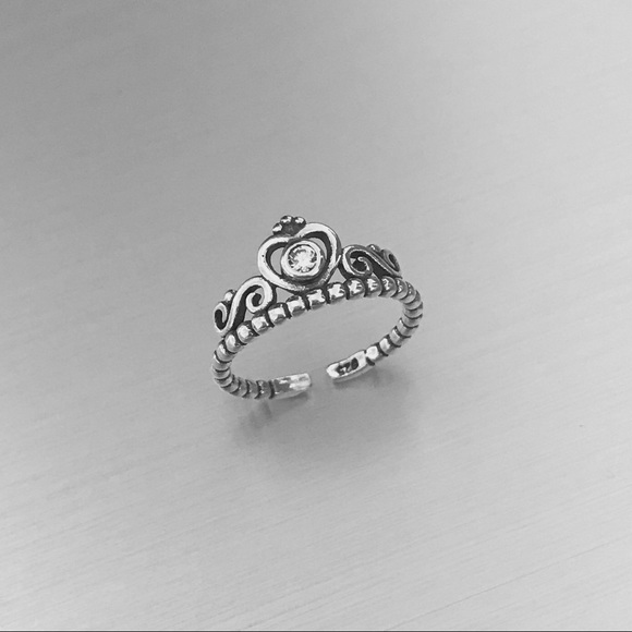 Sterling Silver Crown Toe Ring with CZ, Crown Ring, Silver Rings, Princess Ring - Picture 5 of 5