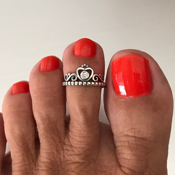 Sterling Silver Crown Toe Ring with CZ, Crown Ring, Silver Rings, Princess Ring - Picture 1 of 5