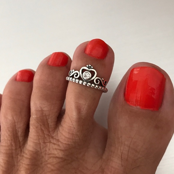 Sterling Silver Crown Toe Ring with CZ, Crown Ring, Silver Rings, Princess Ring - Picture 4 of 5