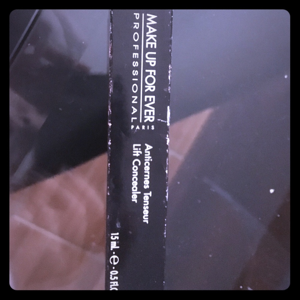 MAKEUP FOREVER PROFESSIONAL PARIS | Lift Concealer