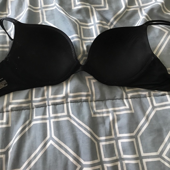 Victoria Secret Very Sexy- Push Up - Picture 3 of 5