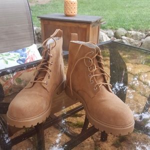 Fashion work boots
