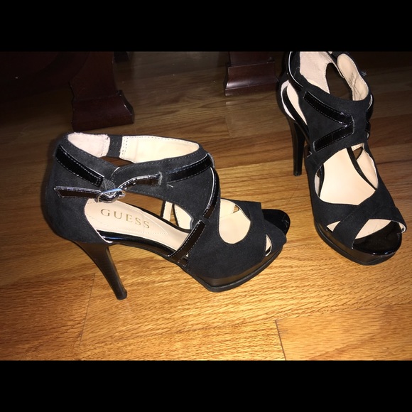 Guess heels - Picture 3 of 3