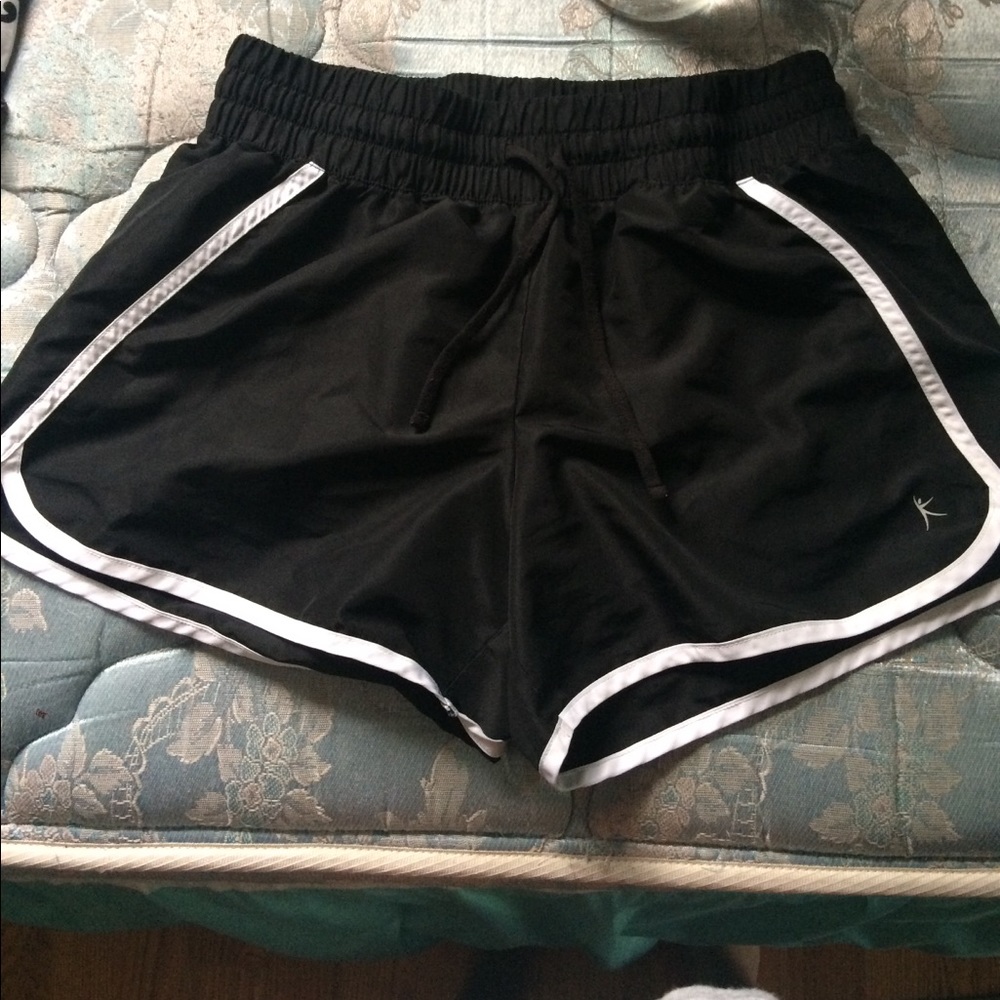 Running shorts