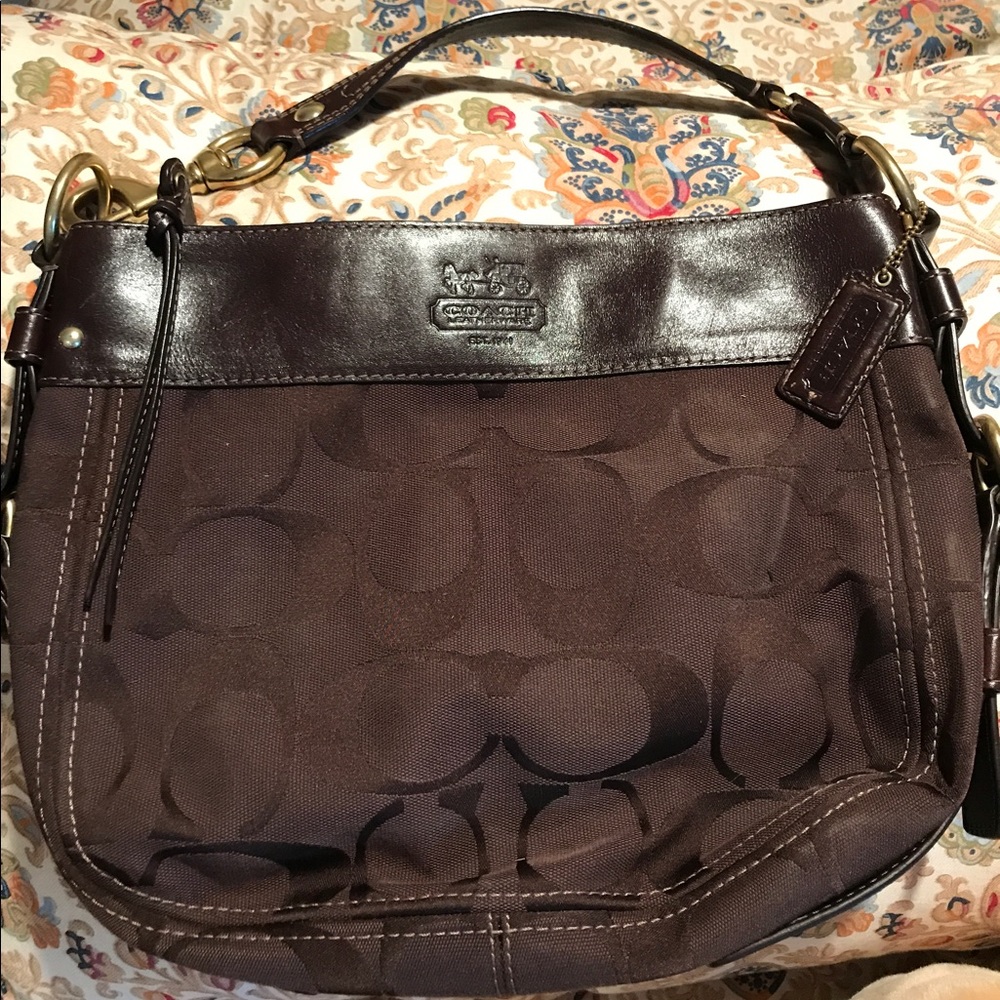 Authentic Coach bag. Beautiful and barely worn!