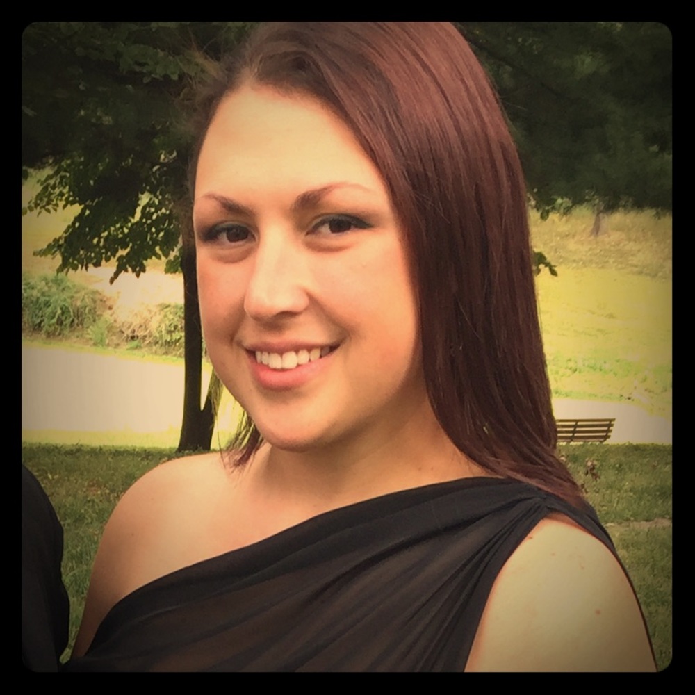 Meet your Posher, Kristen!