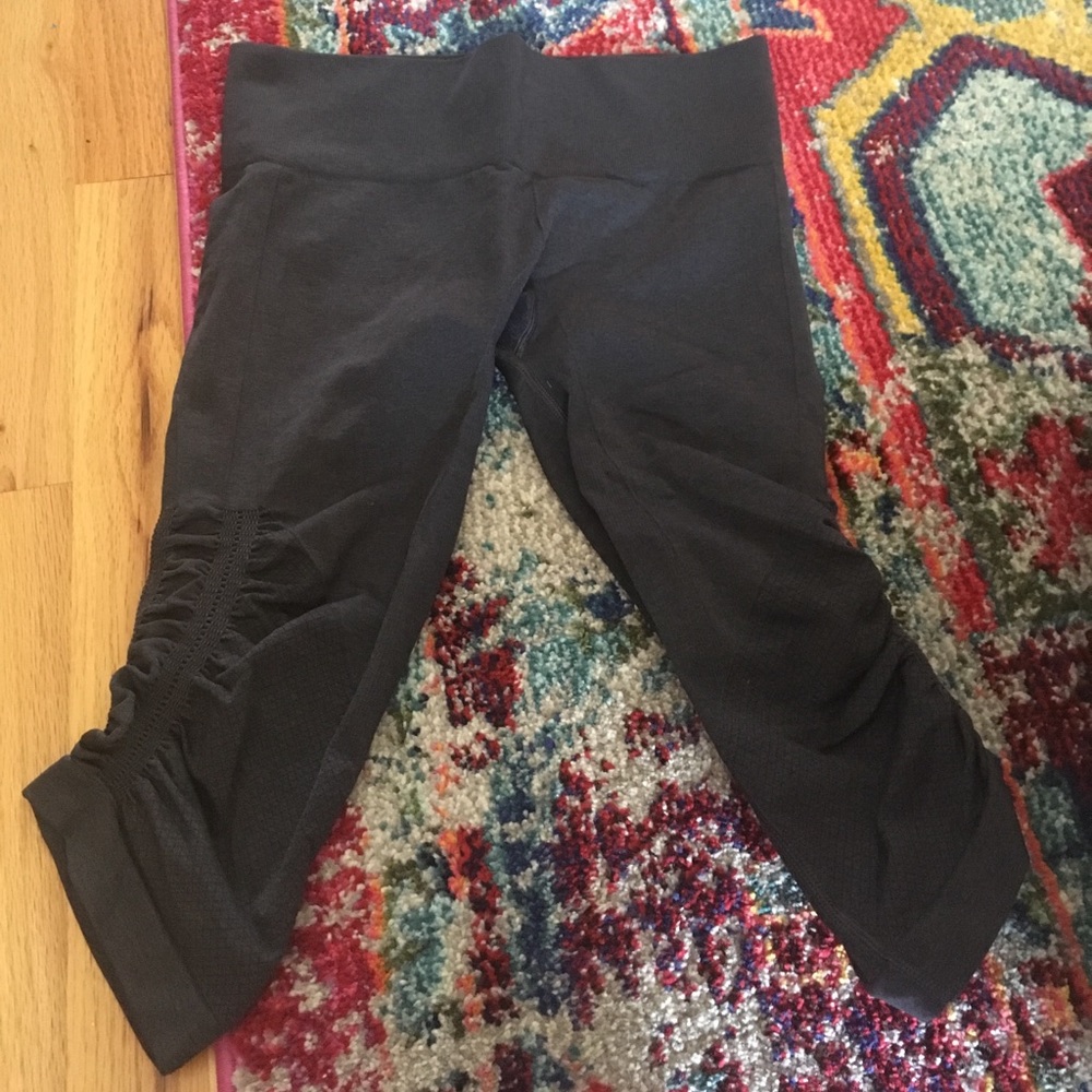 lululemon athletic capris