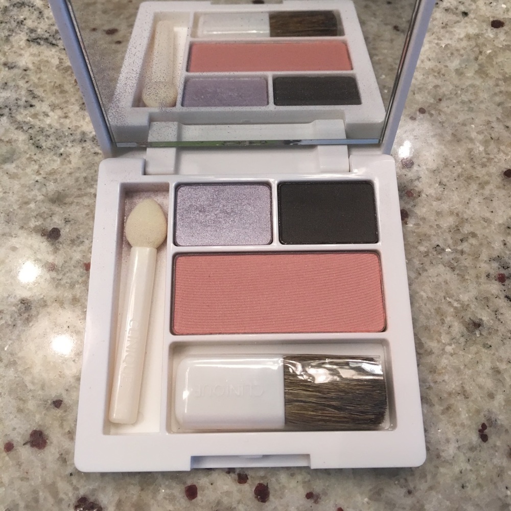 Clinique Shadow Duo & Blush
