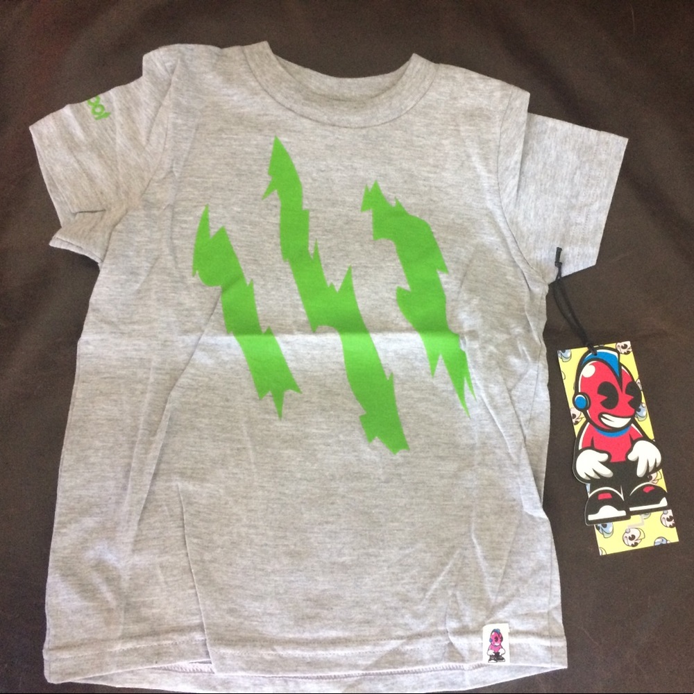 Kidrobot kids limited edition t-shirt