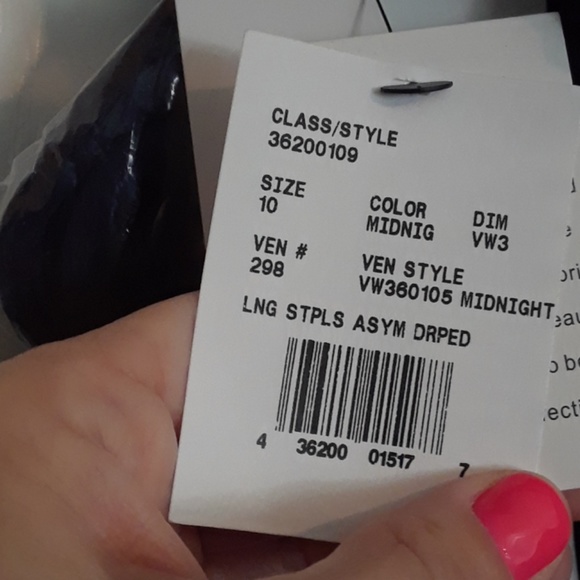 Floor length gown - Picture 2 of 2