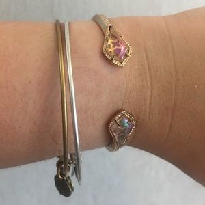 Gold Iridescent Kendra Scott Bracelet