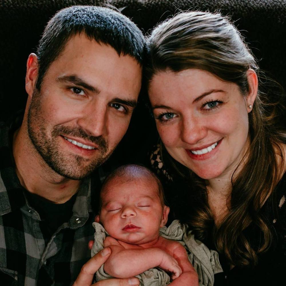 Meet your Posher, Debrina