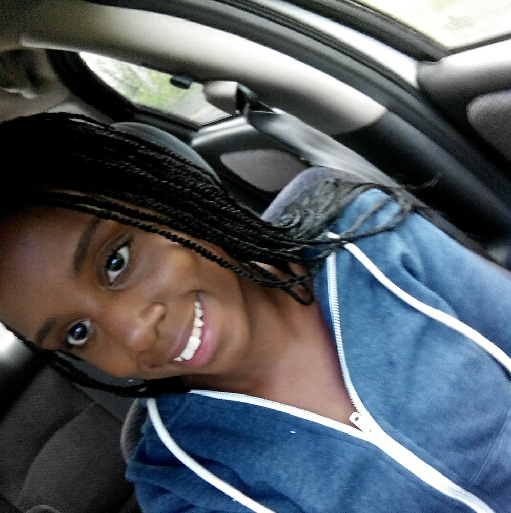 Meet your Posher, Annita