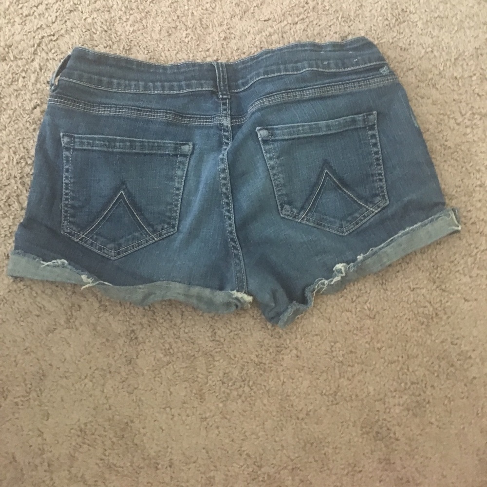 Cut off short size 11/12