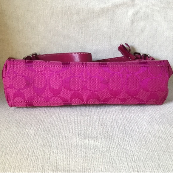 *PRICE DROP!!* Coach Pink Signature Shoulder Bag - Picture 4 of 7