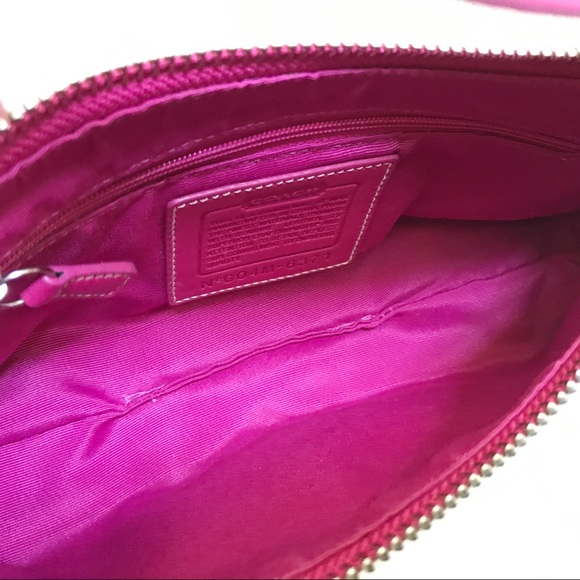 *PRICE DROP!!* Coach Pink Signature Shoulder Bag - Picture 6 of 7