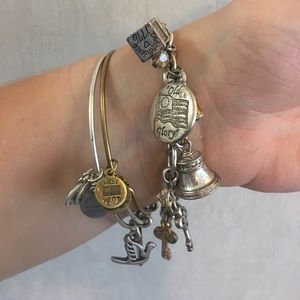 Brighton Patriotic USA Charm Bracelet