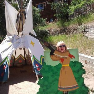 Meet your Posher, Jo ann