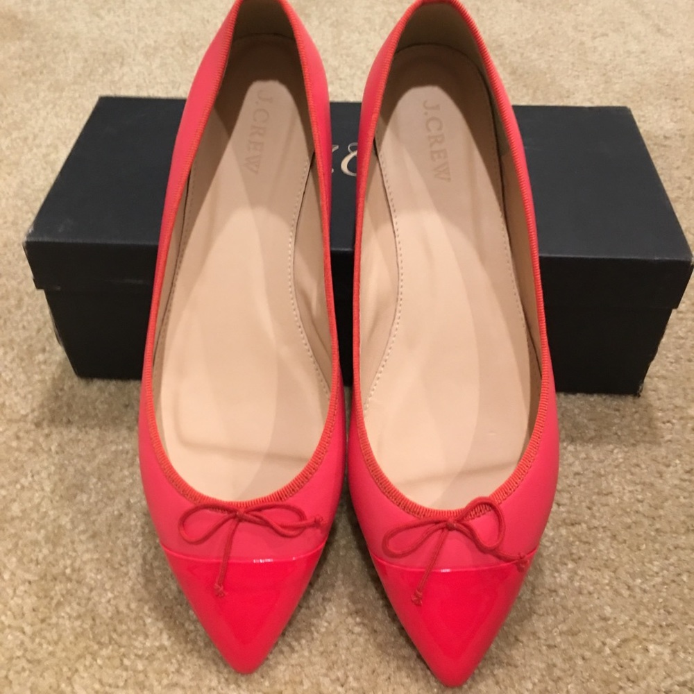 Brand NWT Gemma Flats