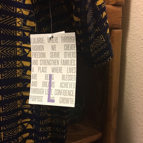 LuLaRoe 🦄Navy Blue Irma 🌻 Sz. L - NWT - Picture 4 of 4