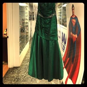 Emerald green pageant/prom dress.