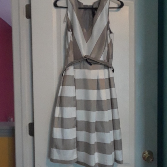 Dress - Picture 1 of 2